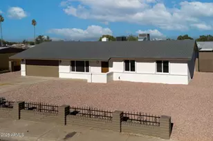 1802 E Ardmore Dr, Phoenix, AZ 85042 - Photo 44