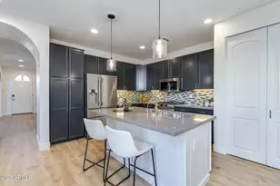 2914 N 48th Pl, Phoenix, AZ 85018 - Photo 6