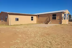 2548 N Calle Tercero, Huachuca City, AZ 85616 - Photo 1