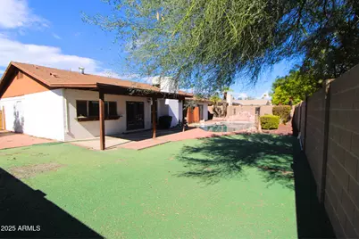 621 W Los Lagos Vista Avenue, Mesa, AZ 85210 - Photo 12