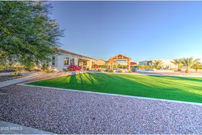 1687 E Lobo Street, San Tan Valley, AZ 85140 - Photo 60