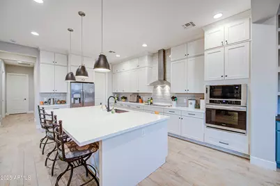 1687 E Lobo Street, San Tan Valley, AZ 85140 - Photo 10