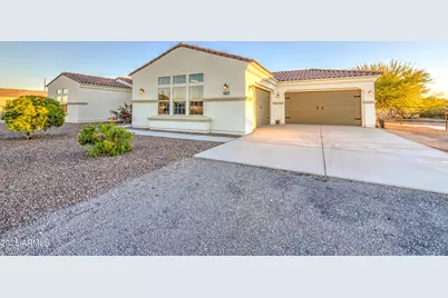 1687 E Lobo Street, San Tan Valley, AZ 85140 - Photo 4