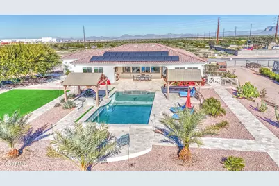 1687 E Lobo Street, San Tan Valley, AZ 85140 - Photo 2