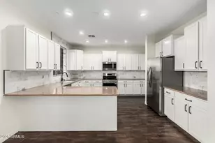 43602 W Sansom Dr, Maricopa, AZ 85138 - Photo 12