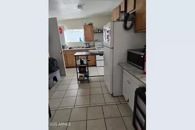 270 E Valerie Lane #B, Sierra Vista, AZ 85635 - Photo 2