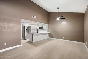 3207 W Loma Ln, Phoenix, AZ 85051 - Photo 8