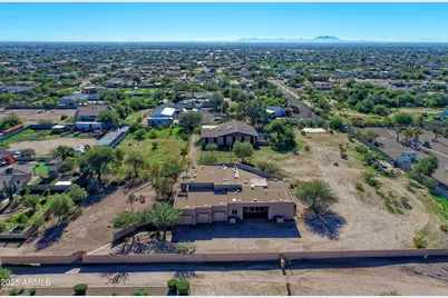 10517 E Evergreen Street, Mesa, AZ 85207 - Photo 1
