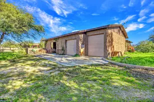 10517 E Evergreen St, Mesa, AZ 85207 - Photo 40