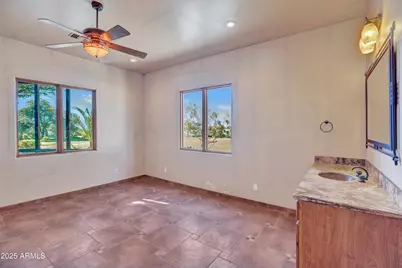 10517 E Evergreen Street, Mesa, AZ 85207 - Photo 48