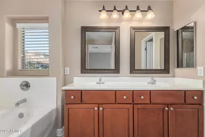 1705 E Joseph Way, Gilbert, AZ 85295 - Photo 12