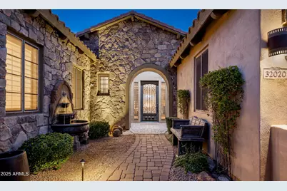 32020 N 20th Drive, Phoenix, AZ 85085 - Photo 12