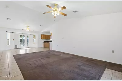 11023 W Malibu Circle, Arizona City, AZ 85123 - Photo 4