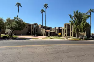 461 W Holmes Ave, Mesa, AZ 85210 - Photo 2