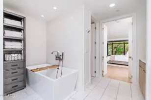 7175 E Camelback Rd, Scottsdale, AZ 85251 - Photo 18