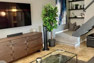 10409 N 10th St, Phoenix, AZ 85020 - Photo 2