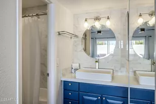 8576 E Indian School Rd, Scottsdale, AZ 85251 - Photo 16