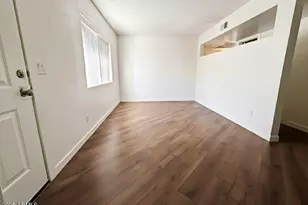 10215 N 8th Ave, Phoenix, AZ 85021 - Photo 10