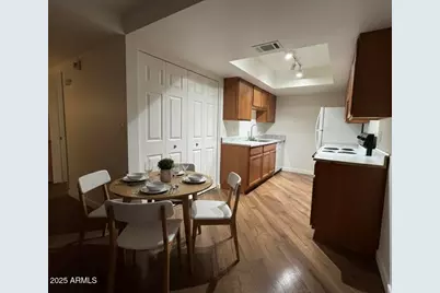 10215 N 8th Avenue #1, Phoenix, AZ 85021 - Photo 4