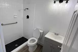 1830 N 54th Ln, Phoenix, AZ 85035 - Photo 10