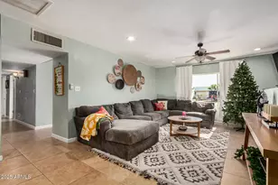 3002 W Mercer Ln, Phoenix, AZ 85029 - Photo 6