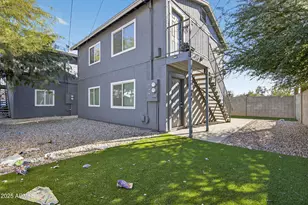 1110 N 10th St, Phoenix, AZ 85006 - Photo 2