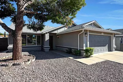 21057 N 33rd Drive, Phoenix, AZ 85027 - Photo 1