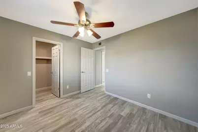 21057 N 33rd Drive, Phoenix, AZ 85027 - Photo 10