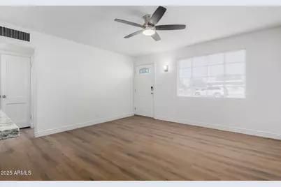 501 E Madden Drive, Avondale, AZ 85323 - Photo 4