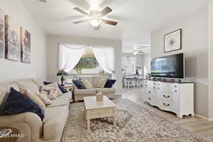 18180 N Shimmer Ln, Surprise, AZ 85374 - Photo 8