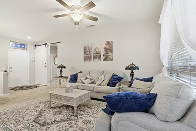 18180 N Shimmer Lane, Surprise, AZ 85374 - Photo 6