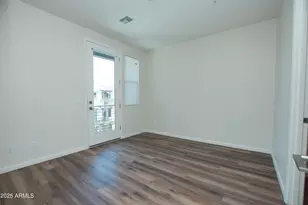 2090 S Dorsey Ln, Tempe, AZ 85282 - Photo 36