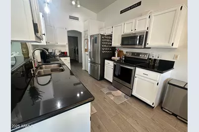 1416 E Chicago Circle, Chandler, AZ 85225 - Photo 10