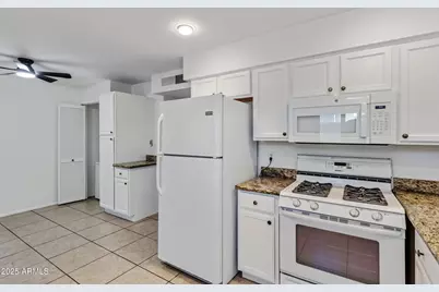 3840 N 43rd Avenue #78, Phoenix, AZ 85031 - Photo 8