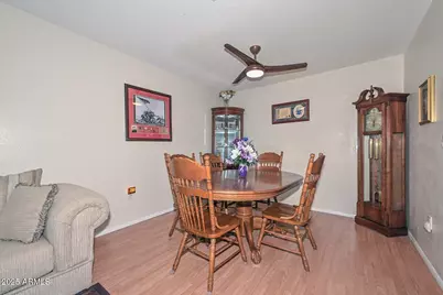 11108 W Nocturne Court, Sun City, AZ 85351 - Photo 10