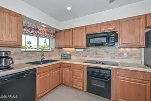 11108 W Nocturne Ct, Sun City, AZ 85351 - Photo 14