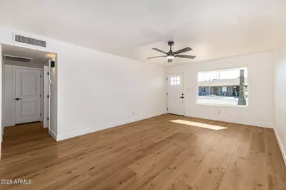 2222 W Pampa Avenue, Mesa, AZ 85202 - Photo 8