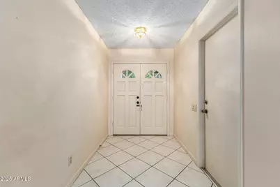 938 E Driftwood Drive, Tempe, AZ 85283 - Photo 8