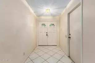 938 E Driftwood Dr, Tempe, AZ 85283 - Photo 8