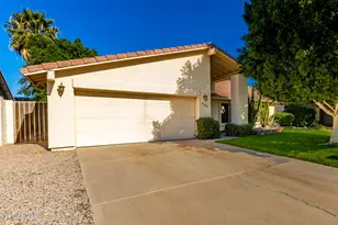 938 E Driftwood Dr, Tempe, AZ 85283 - Photo 4