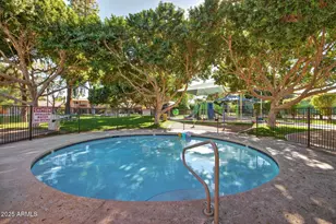 938 E Driftwood Dr, Tempe, AZ 85283 - Photo 40