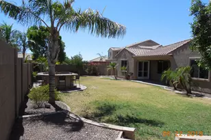 18244 W Onyx Ct, Waddell, AZ 85355 - Photo 8