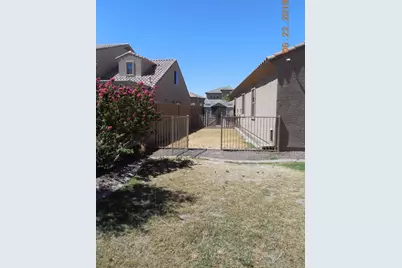 18244 W Onyx Court, Waddell, AZ 85355 - Photo 12