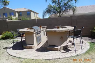 18244 W Onyx Ct, Waddell, AZ 85355 - Photo 10