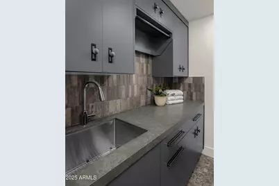 10041 N 52nd Place, Paradise Valley, AZ 85253 - Photo 18