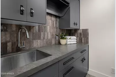 10041 N 52nd Place, Paradise Valley, AZ 85253 - Photo 16