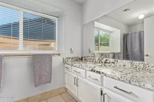 9033 W Hatcher Rd, Peoria, AZ 85345 - Photo 20