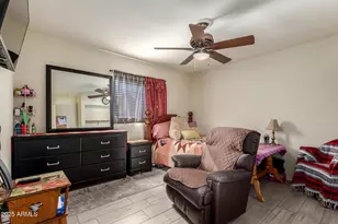 8201 W Whitton Ave, Phoenix, AZ 85033 - Photo 22