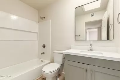 10452 W Meade Drive, Sun City, AZ 85351 - Photo 14