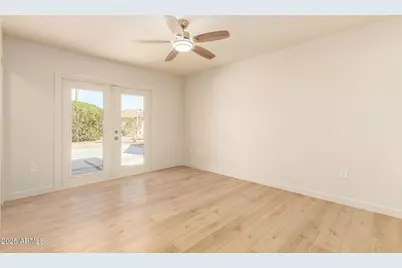 10452 W Meade Drive, Sun City, AZ 85351 - Photo 12